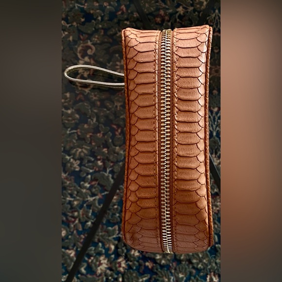 Trish Mc Evoy Makeup bag Zip Around Faux leather snakeskin brown - Picture 5 of 17